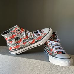 Grey Dinosaur High top Converse
