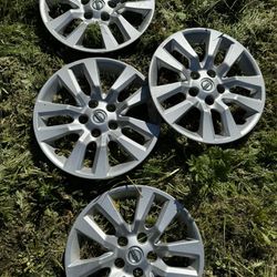 Nissan Wheel Covers 