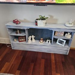 Designer Stand/shelf 