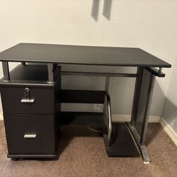Office desk 