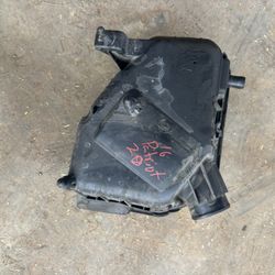 2016 Jeep Patriot Air Filter Box Parts 