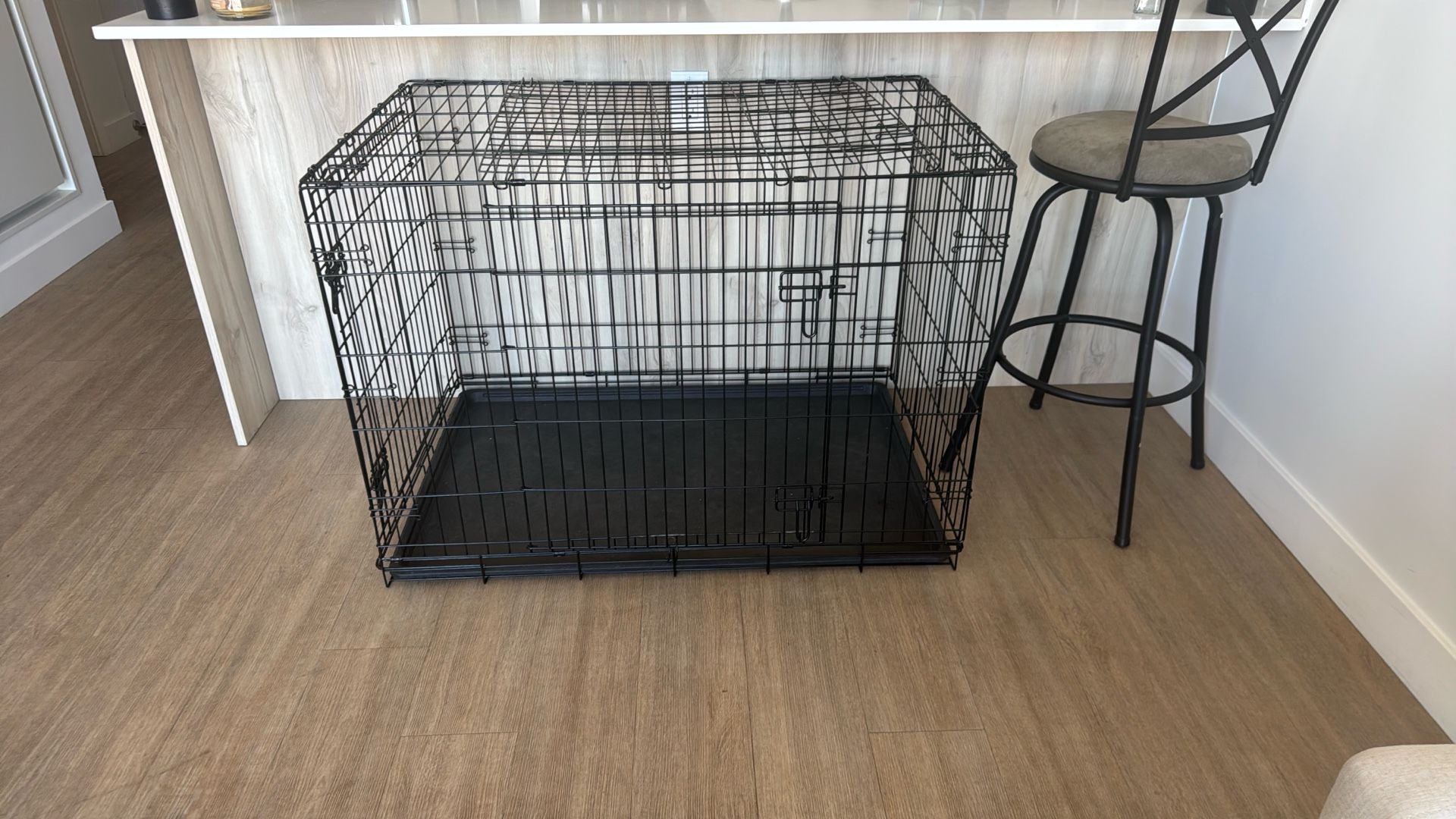 Vibrant Life Wire Dog Crate, Double-Door, Divider and Leak-Proof Tray, Metal, Foldable, Durable, Black