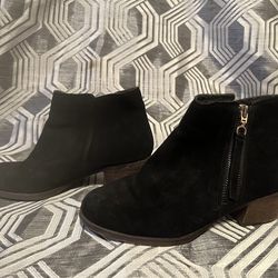 Al Do suede ankle boots (used)