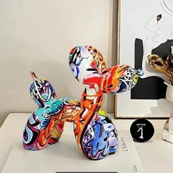 DIFFERENT STYLE OF RESIN STATUES