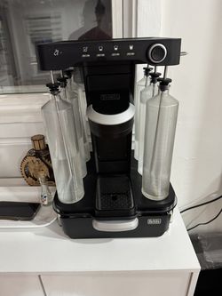 🍸 BLACK+DECKER™ Cocktail Maker + Bartesian Pod Storage Stand – Excellent Condition 🍸
