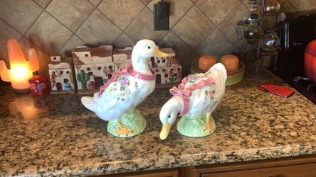 Pair of vintage ceramic AGI ducks
