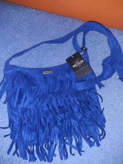Hollister Crossbody handbag. 7" x 8"