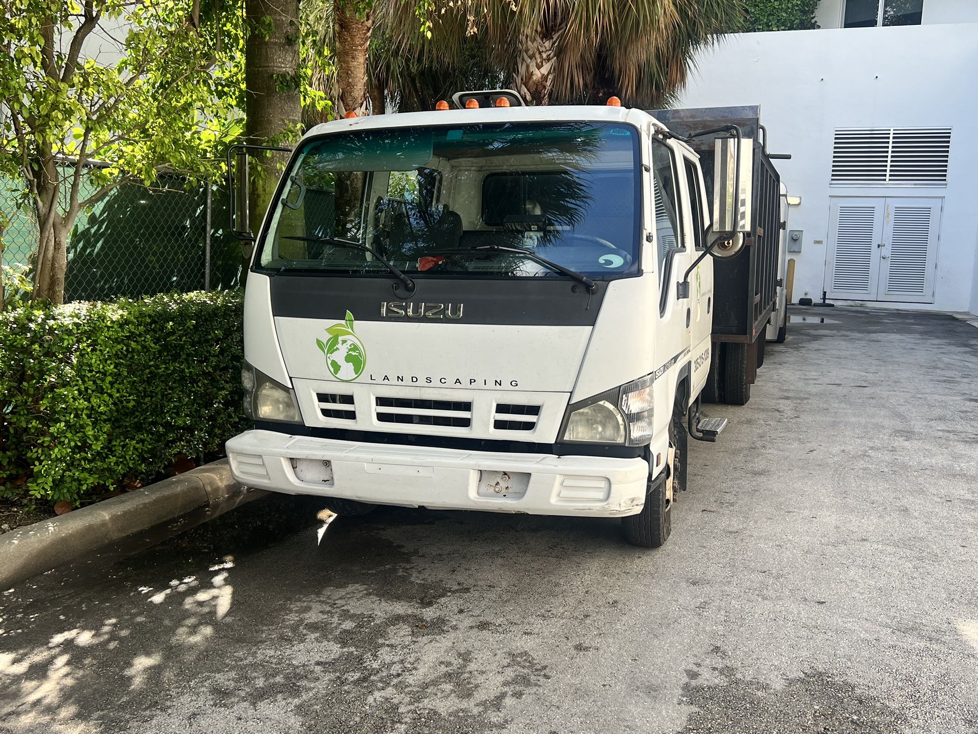 Isuzu NPR Dump Body Landscape Truck