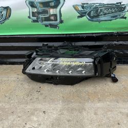 2021-2024 Nissan Rogue Headlight Oem