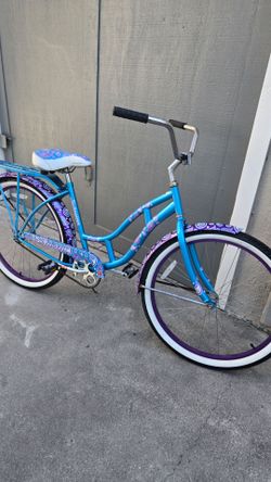 Shwinn  beach cruiser