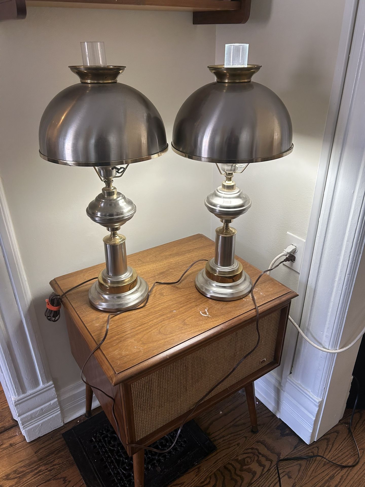 Lot Of 2 MCM Underwriters Laboratories Hurricane Table Top Lamp Silver/Gold Tone Deco