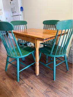 Dining table with 4 chairs