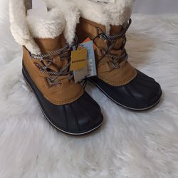 Cat & Jack NWT lace-up waterproof winter boots Kids 3