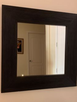 Wall mirror