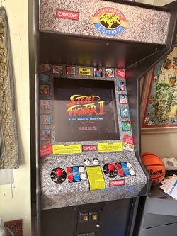 Street Fighter 2 Arcade Game