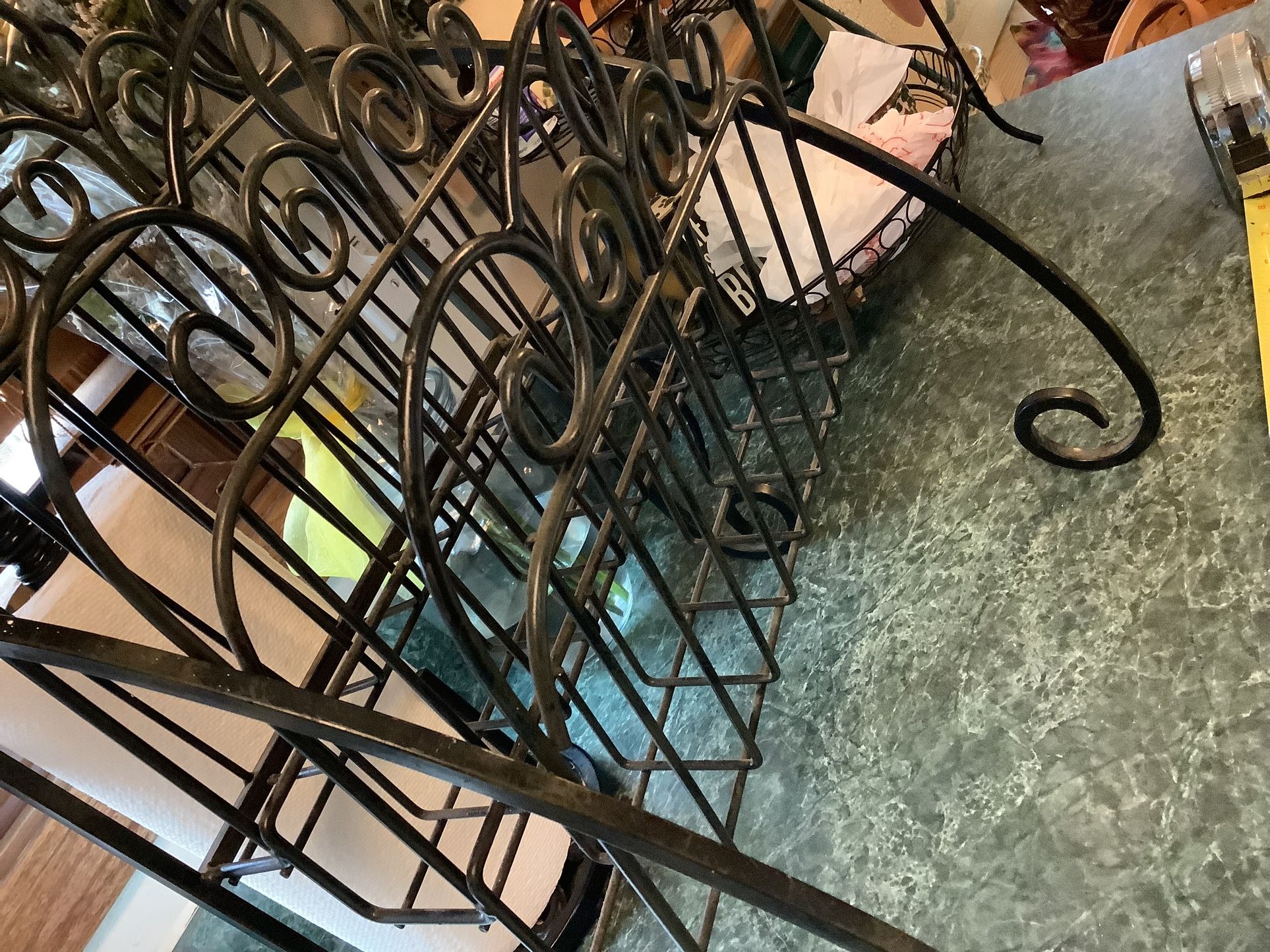 Metal vintage 3 level magazine rack black metal in mint condition. approximately 24” tall and 14” wide Beautiful design well balanced piece Plainfield