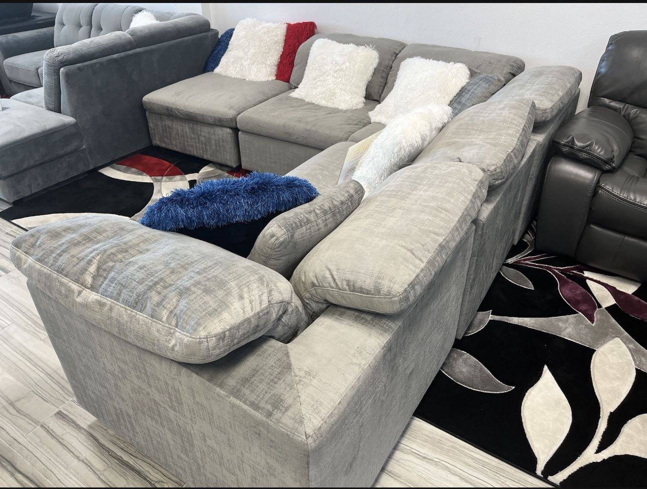 COMFY NEW LIMA SECTIONAL SOFA AND OTTOMAN SET ON SALE ONLY $899. IN STOCK SAME DAY DELIVERY 🚚 EASY FINANCING 