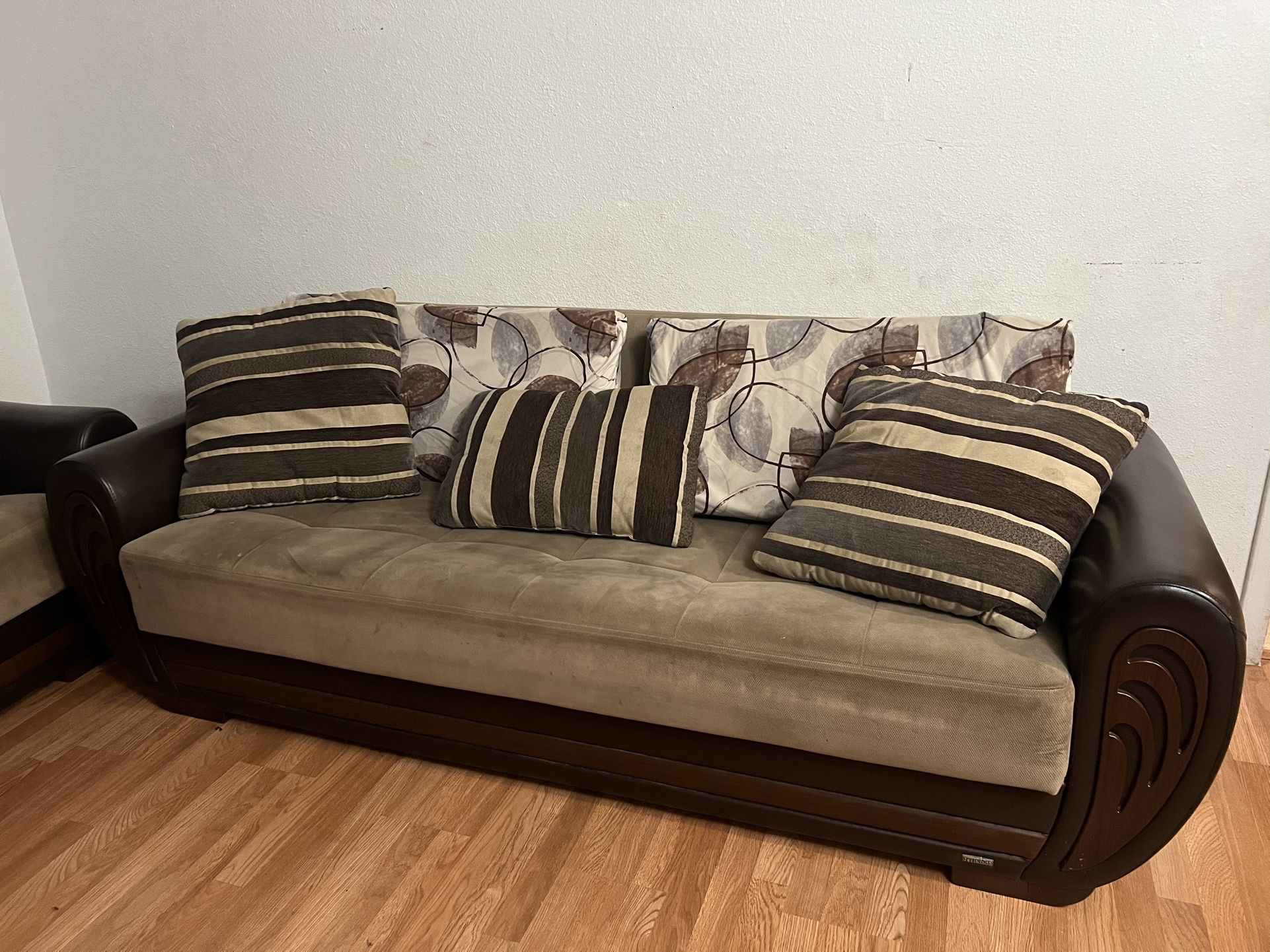 Couch Set