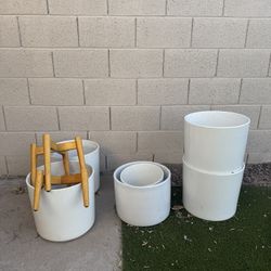 PLANT POTS FOR SALE - GIVE ME YOUR BEST OFFER & I CAN WORK WITH YOU - NEED GONE