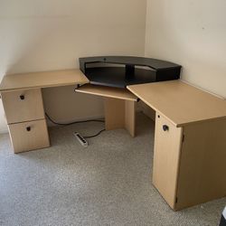 Large L shaped Office  desk 