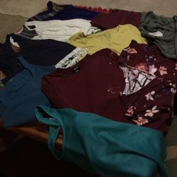 Jr Tops Bundle 8$