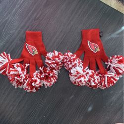 Cute Cardinal Gloves With Balls On The Fingers