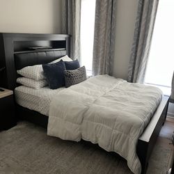 Queen Size Wooden Bed Frame