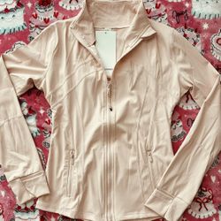 Lululemon Milkshake Jacket $75 **READ DESCRIPTION**