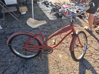 AMF Roadmaster cruiser