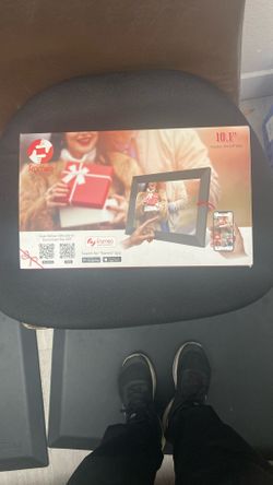 FAMEO DIGITAL-PHOTO FRAME