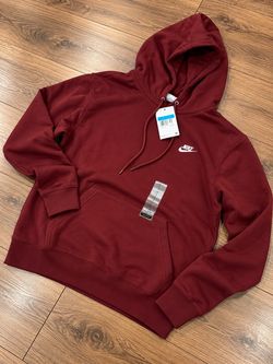 BRAND NEW NIKE SWEATER