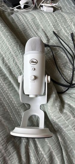 Blue yeti microphone