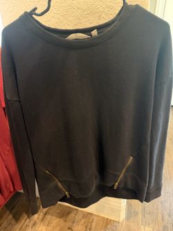 Athleta Black Crewneck Sweatshirt with Zipper Accents size Small