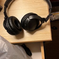 Bluetooth Headphones 