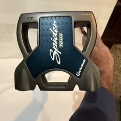 TaylorMade Spider Tour 34” Mint 