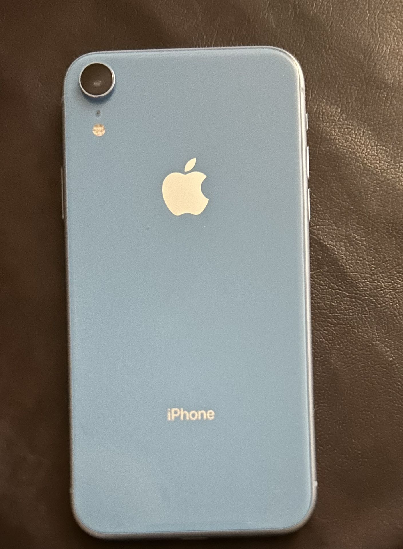 Unlocked iPhone XR 64GB Light Blue