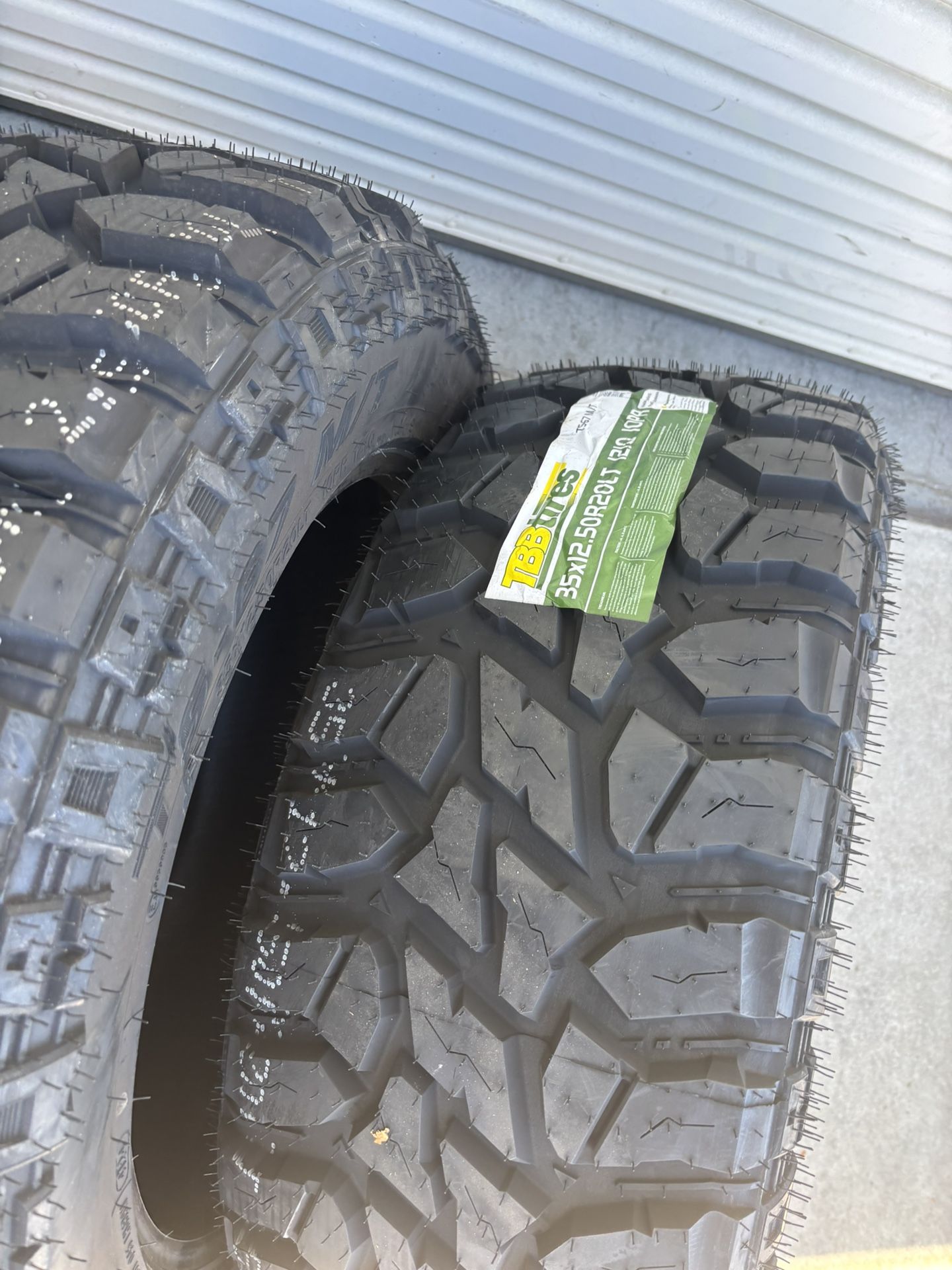 4 Tires 35x12.50-20 $770 