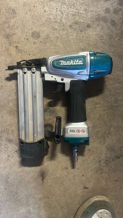 Makita 18ga Brad Nailer
