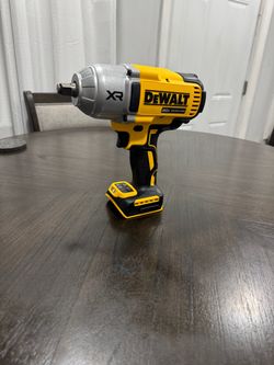DEWALT 20V MAX Cordless 1/2 in. Impact Wrench (Tool Only