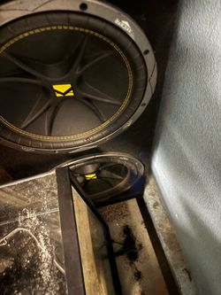 2 12” subs in box