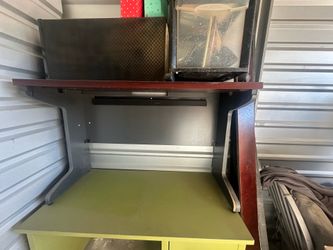 Student desk