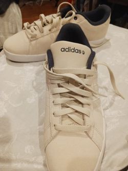 Addidas Mens Shoe Size 12.