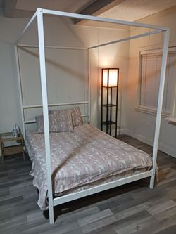 METALIC BED