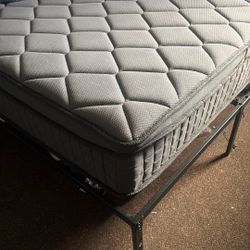 Queen Mattress With Frame 