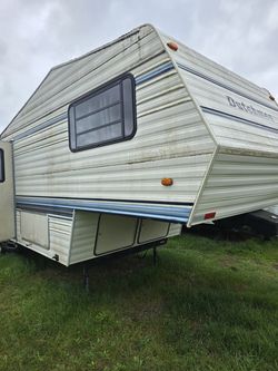 Dutchman trailer as is 2k obo