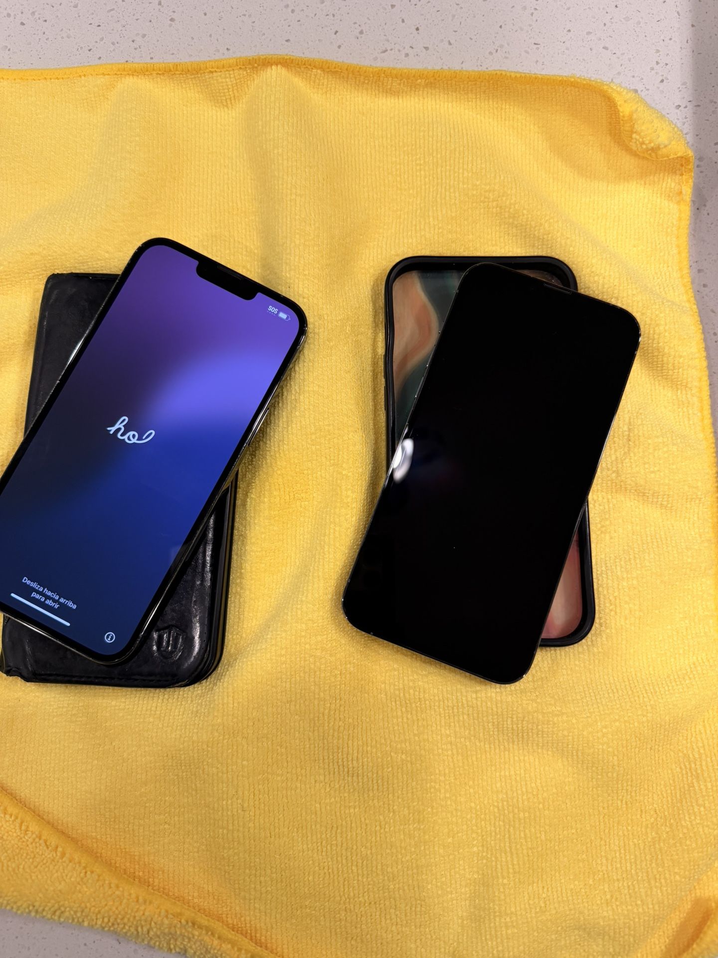 2 I Phone Pro Max $400.00 Each