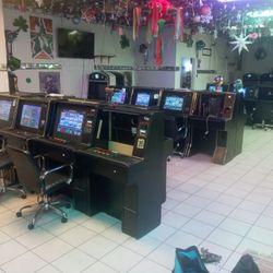 Slot Machines - Pot of Gold - Life of L