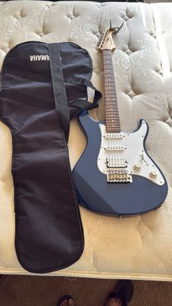 Electric Yamaha Guitar