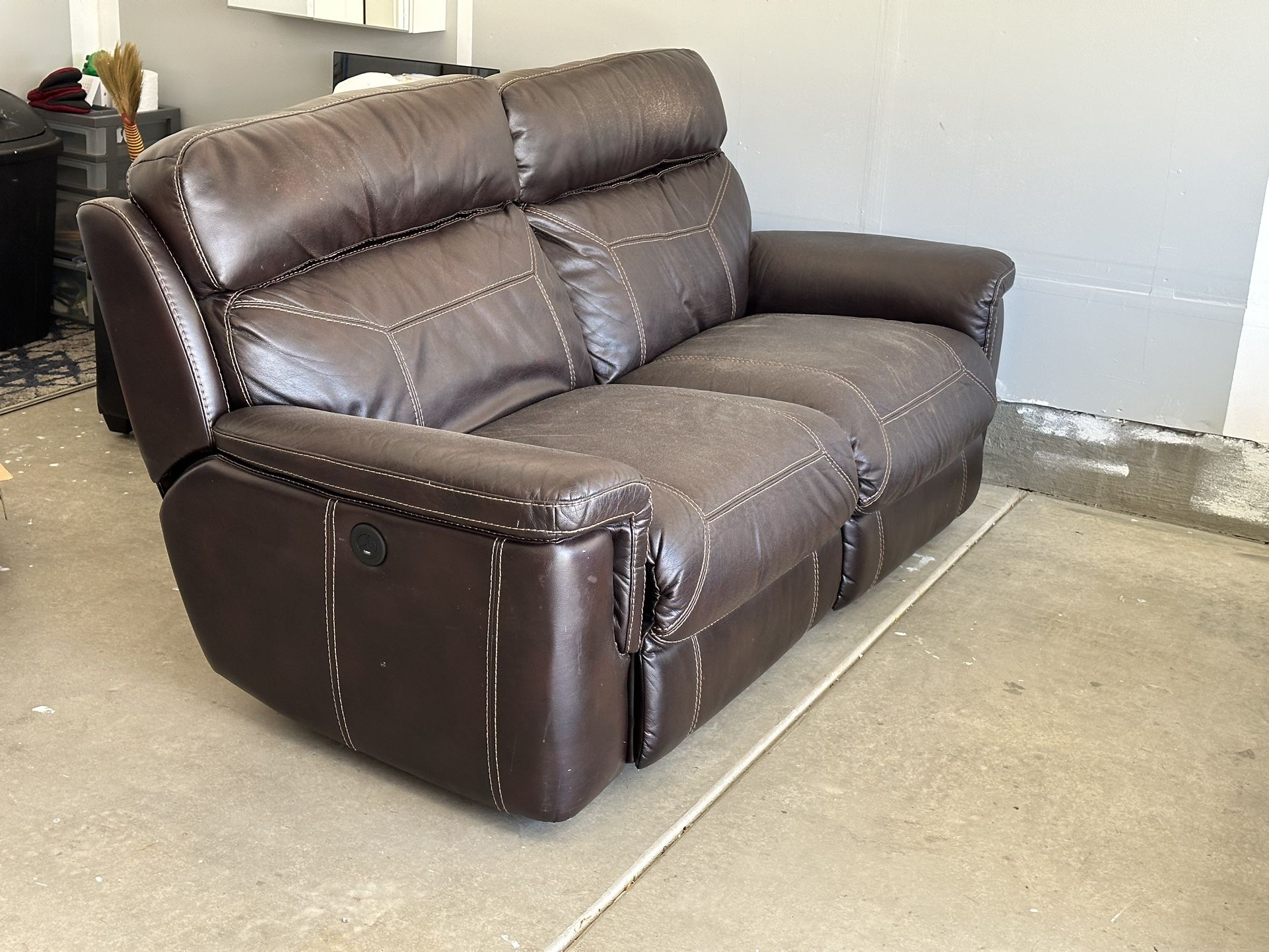 Leather sofa set