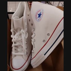 Converse Ladies Hi Tops. New.  Sizes Below 